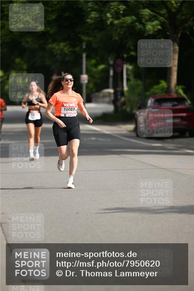 15.06.2025 - REWE Women's Run Dr. Thomas Lammeyer http://msf.ph/oto/7950620 15.06.2025 09:36:15 Laufen 10027 meine-sportfotos.de