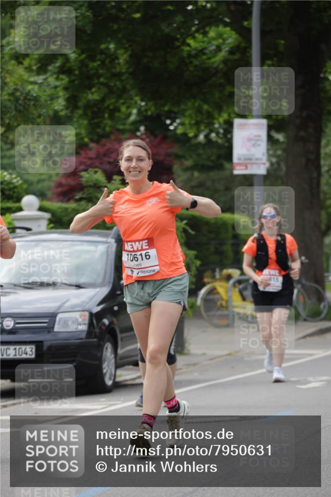 15.06.2025 - REWE Women's Run Jannik Wohlers http://msf.ph/oto/7950631 15.06.2025 08:32:50 Laufen 1043, 10616, 1815 meine-sportfotos.de
