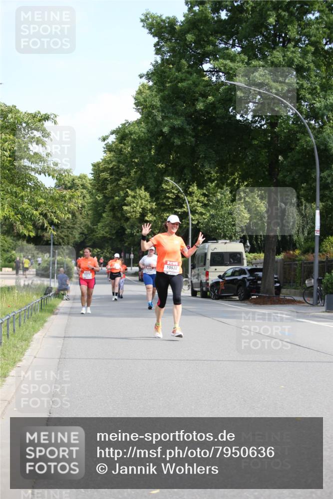 15.06.2025 - REWE Women's Run Jannik Wohlers http://msf.ph/oto/7950636 15.06.2025 09:49:41 Laufen  meine-sportfotos.de