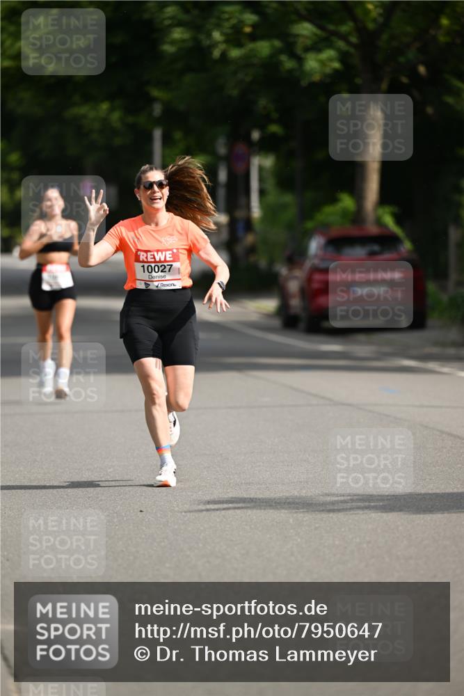 15.06.2025 - REWE Women's Run Dr. Thomas Lammeyer http://msf.ph/oto/7950647 15.06.2025 09:36:16 Laufen 10027 meine-sportfotos.de
