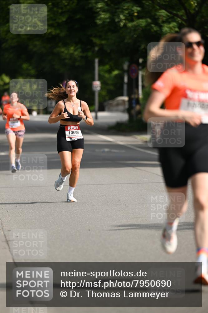 15.06.2025 - REWE Women's Run Dr. Thomas Lammeyer http://msf.ph/oto/7950690 15.06.2025 09:36:19 Laufen 10608 meine-sportfotos.de