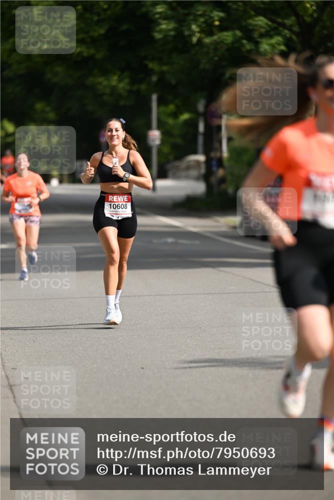 15.06.2025 - REWE Women's Run Dr. Thomas Lammeyer http://msf.ph/oto/7950693 15.06.2025 09:36:19 Laufen 10608 meine-sportfotos.de