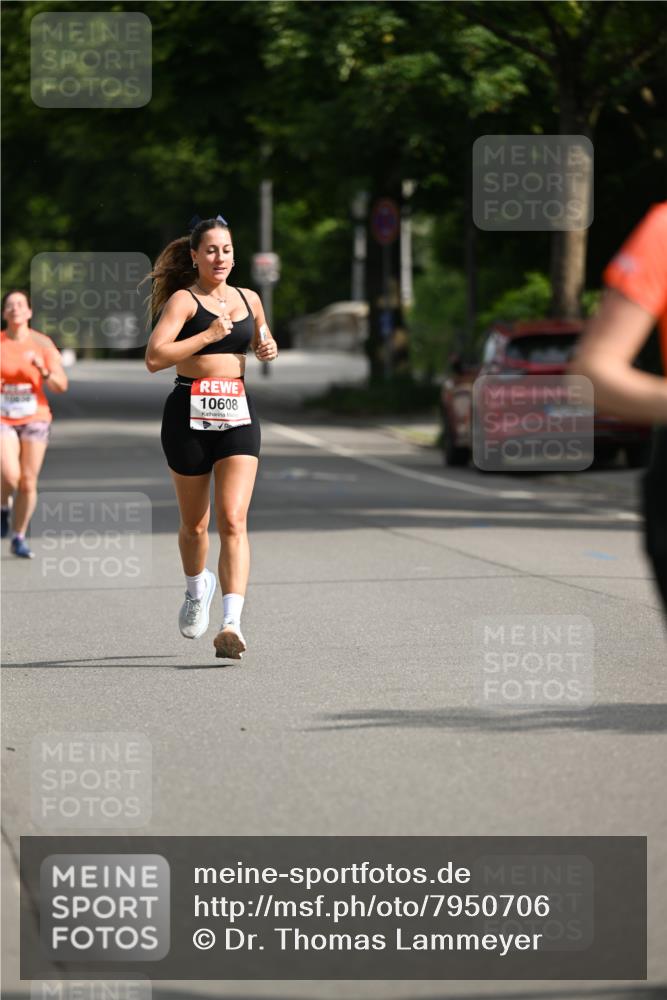 15.06.2025 - REWE Women's Run Dr. Thomas Lammeyer http://msf.ph/oto/7950706 15.06.2025 09:36:19 Laufen 10608 meine-sportfotos.de