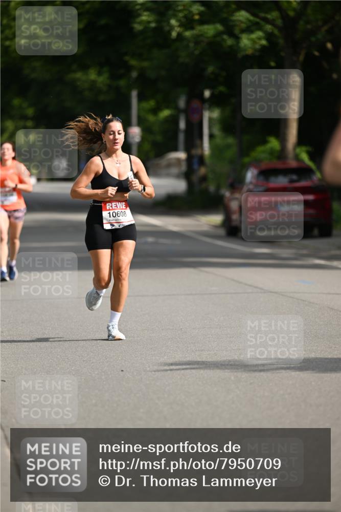 15.06.2025 - REWE Women's Run Dr. Thomas Lammeyer http://msf.ph/oto/7950709 15.06.2025 09:36:19 Laufen 10608 meine-sportfotos.de