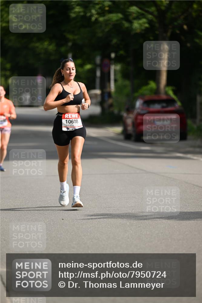 15.06.2025 - REWE Women's Run Dr. Thomas Lammeyer http://msf.ph/oto/7950724 15.06.2025 09:36:20 Laufen 10608 meine-sportfotos.de