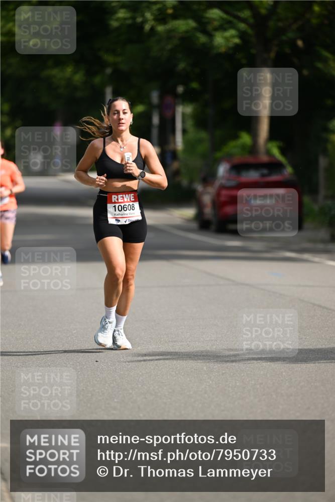 15.06.2025 - REWE Women's Run Dr. Thomas Lammeyer http://msf.ph/oto/7950733 15.06.2025 09:36:20 Laufen 10608 meine-sportfotos.de