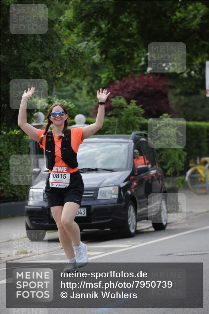 15.06.2025 - REWE Women's Run Jannik Wohlers http://msf.ph/oto/7950739 15.06.2025 08:32:54 Laufen 10815, 43 meine-sportfotos.de