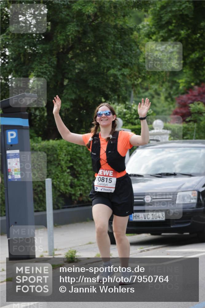 15.06.2025 - REWE Women's Run Jannik Wohlers http://msf.ph/oto/7950764 15.06.2025 08:32:54 Laufen 10815, 1043 meine-sportfotos.de