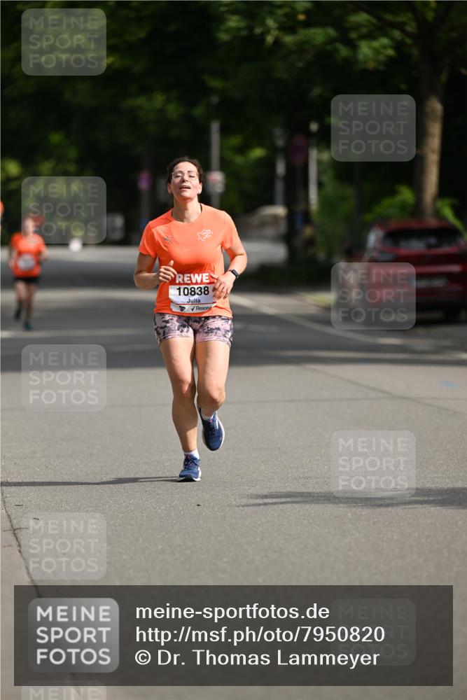15.06.2025 - REWE Women's Run Dr. Thomas Lammeyer http://msf.ph/oto/7950820 15.06.2025 09:36:24 Laufen 10838 meine-sportfotos.de