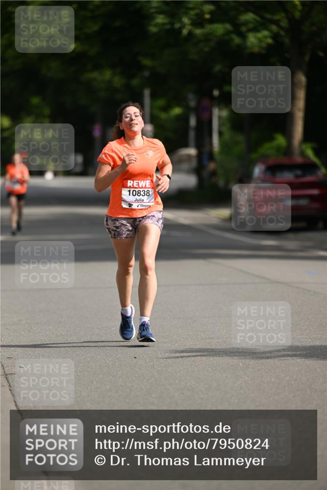 15.06.2025 - REWE Women's Run Dr. Thomas Lammeyer http://msf.ph/oto/7950824 15.06.2025 09:36:24 Laufen 10838 meine-sportfotos.de