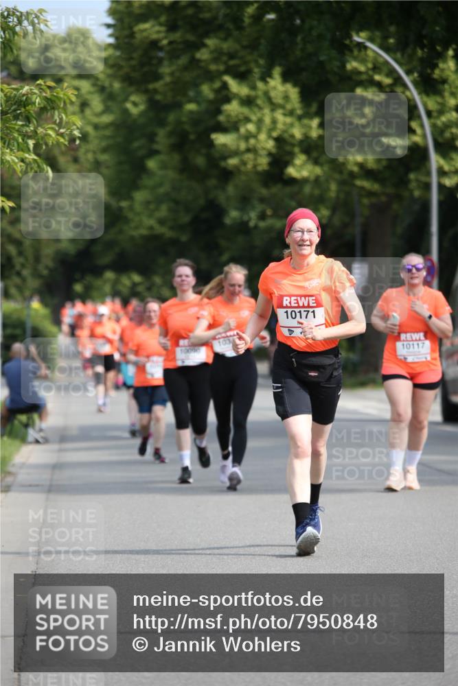 15.06.2025 - REWE Women's Run Jannik Wohlers http://msf.ph/oto/7950848 15.06.2025 09:50:07 Laufen 10171, 1034, 10090, 10117 meine-sportfotos.de