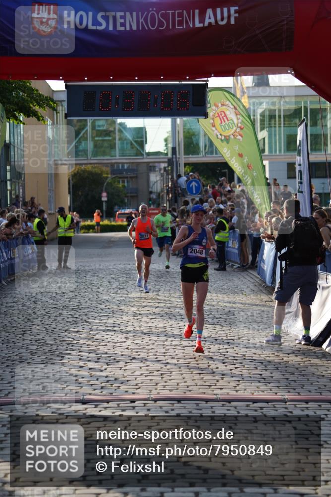 13.06.2025 - Holstenköstenlauf Felixshl http://msf.ph/oto/7950849 13.06.2025 19:37:05 Laufen 2048, 2831, 2888 meine-sportfotos.de