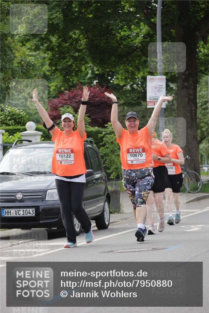 15.06.2025 - REWE Women's Run Jannik Wohlers http://msf.ph/oto/7950880 15.06.2025 08:32:57 Laufen 1043, 10122, 10670, 15, 606 meine-sportfotos.de