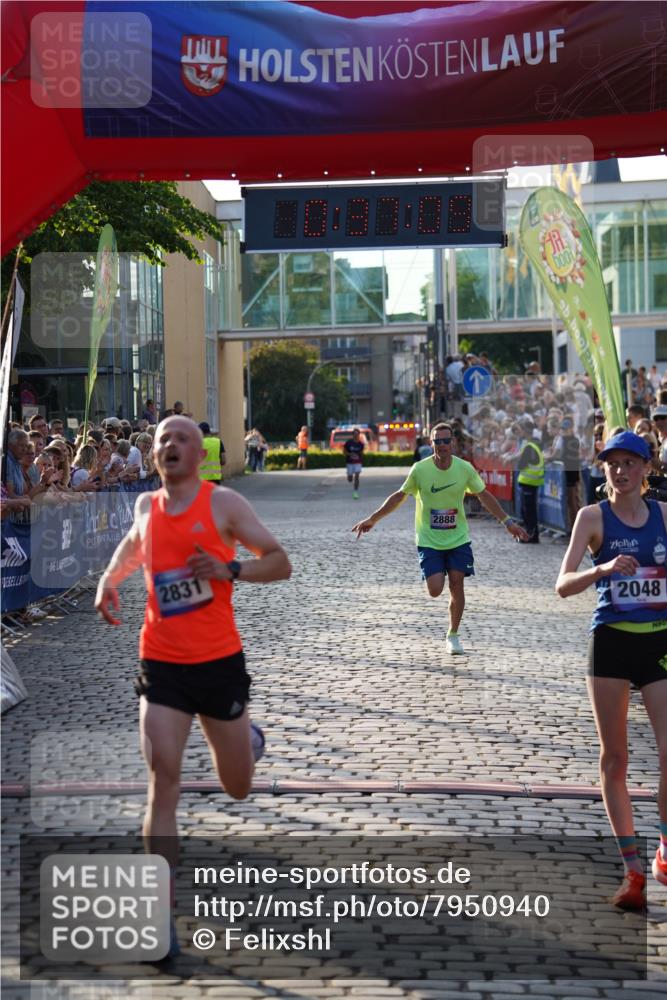 13.06.2025 - Holstenköstenlauf Felixshl http://msf.ph/oto/7950940 13.06.2025 19:37:08 Laufen 2048, 2831, 2888 meine-sportfotos.de