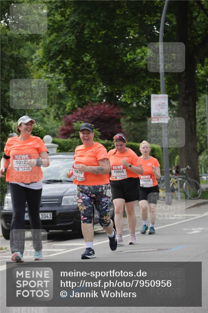 15.06.2025 - REWE Women's Run Jannik Wohlers http://msf.ph/oto/7950956 15.06.2025 08:32:59 Laufen 1012, 1043, 10670, 10804, 10606, 15, 2825 meine-sportfotos.de
