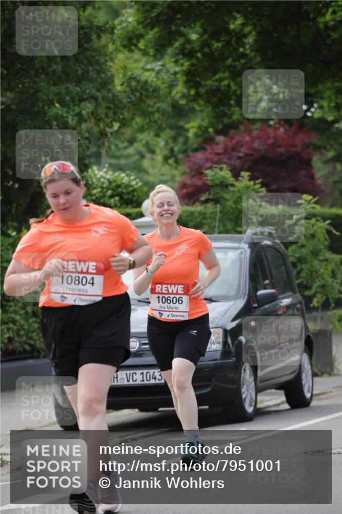 15.06.2025 - REWE Women's Run Jannik Wohlers http://msf.ph/oto/7951001 15.06.2025 08:33:01 Laufen 10804, 10606, 1043 meine-sportfotos.de