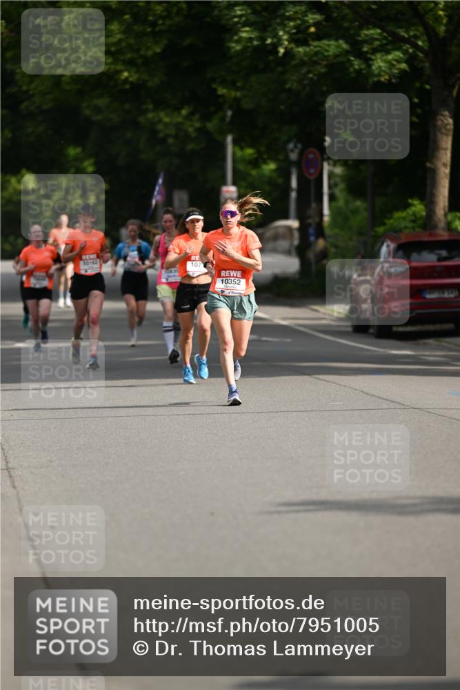 15.06.2025 - REWE Women's Run Dr. Thomas Lammeyer http://msf.ph/oto/7951005 15.06.2025 09:36:45 Laufen 10352 meine-sportfotos.de
