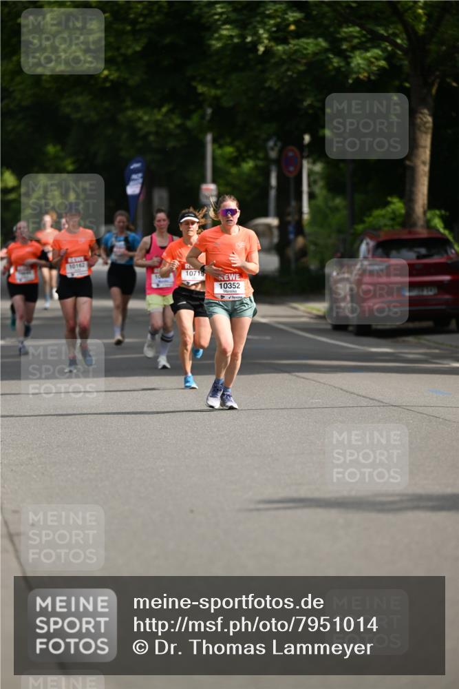15.06.2025 - REWE Women's Run Dr. Thomas Lammeyer http://msf.ph/oto/7951014 15.06.2025 09:36:46 Laufen 10352 meine-sportfotos.de