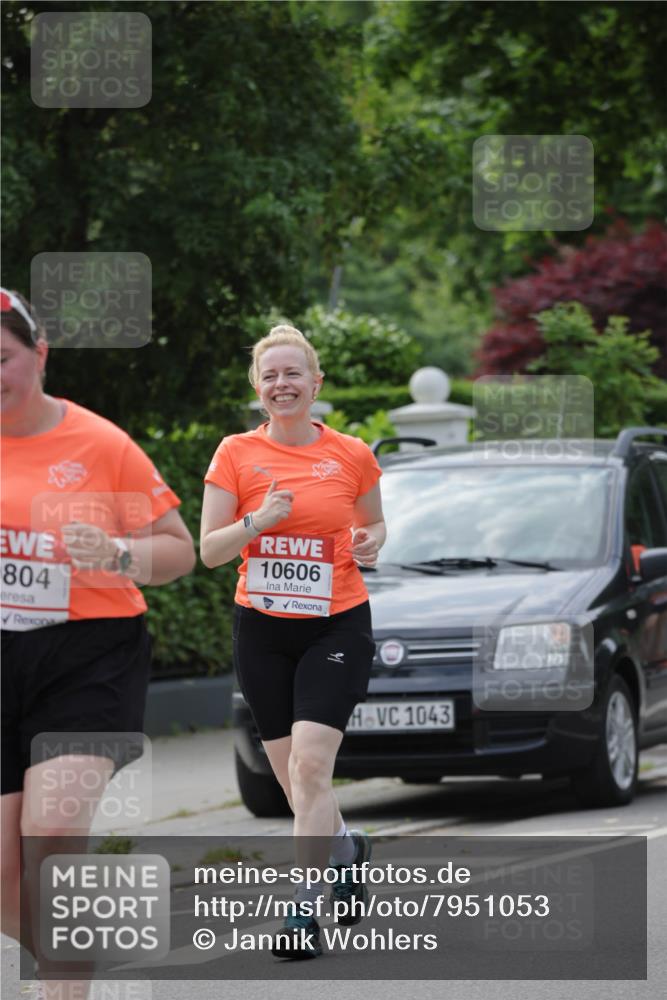 15.06.2025 - REWE Women's Run Jannik Wohlers http://msf.ph/oto/7951053 15.06.2025 08:33:02 Laufen 804, 10606, 1043 meine-sportfotos.de