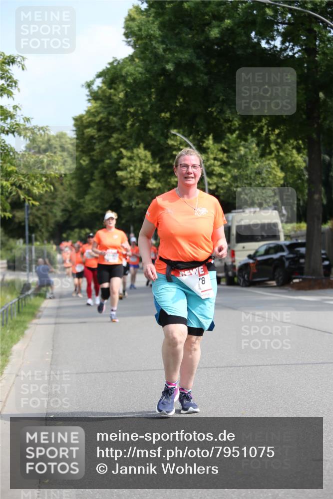 15.06.2025 - REWE Women's Run Jannik Wohlers http://msf.ph/oto/7951075 15.06.2025 09:50:19 Laufen 8 meine-sportfotos.de