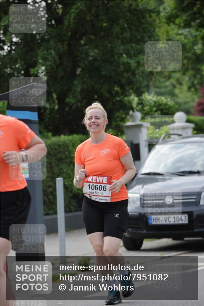 15.06.2025 - REWE Women's Run Jannik Wohlers http://msf.ph/oto/7951082 15.06.2025 08:33:03 Laufen 10606, 1043 meine-sportfotos.de