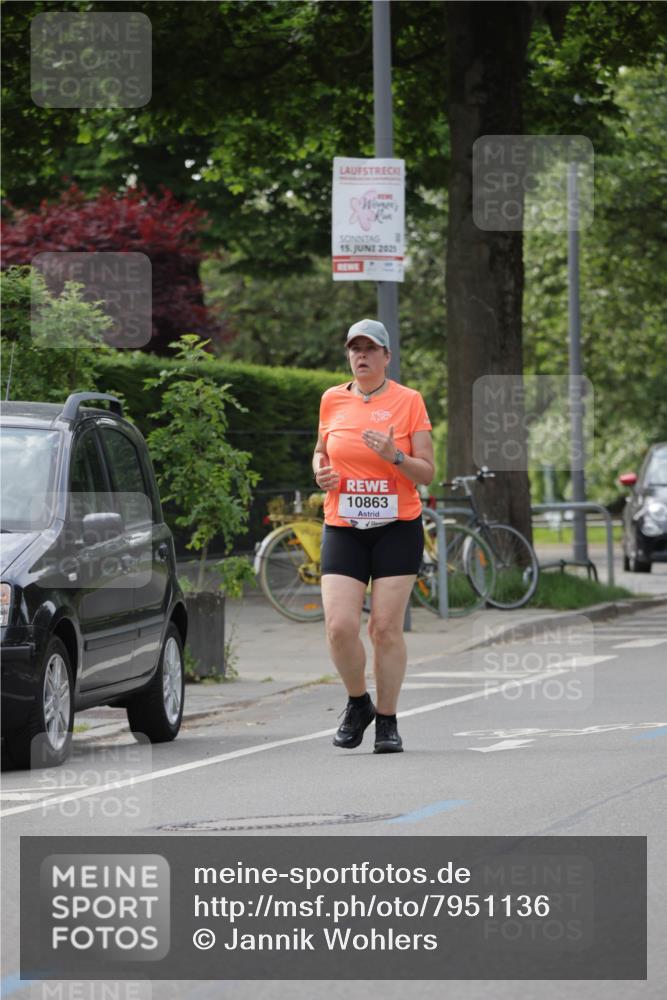 15.06.2025 - REWE Women's Run Jannik Wohlers http://msf.ph/oto/7951136 15.06.2025 08:33:06 Laufen 15, 2025, 10863 meine-sportfotos.de