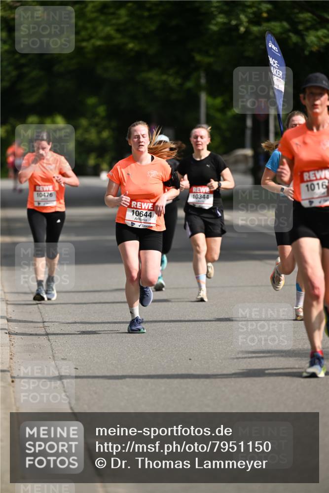 15.06.2025 - REWE Women's Run Dr. Thomas Lammeyer http://msf.ph/oto/7951150 15.06.2025 09:36:53 Laufen 10476, 10644, 10344, 1016 meine-sportfotos.de