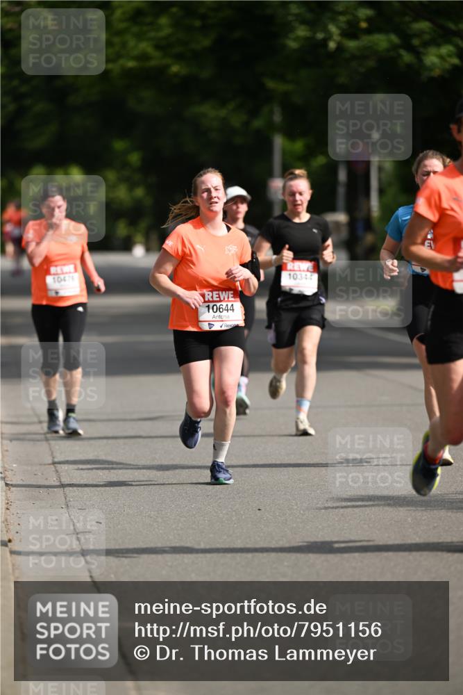 15.06.2025 - REWE Women's Run Dr. Thomas Lammeyer http://msf.ph/oto/7951156 15.06.2025 09:36:54 Laufen 10476, 10644, 1034 meine-sportfotos.de
