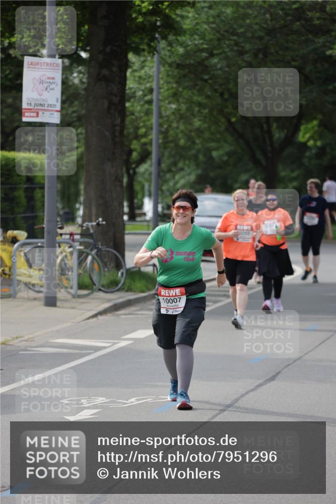 15.06.2025 - REWE Women's Run Jannik Wohlers http://msf.ph/oto/7951296 15.06.2025 08:33:30 Laufen 15, 2025, 10007, 1051, 0259 meine-sportfotos.de