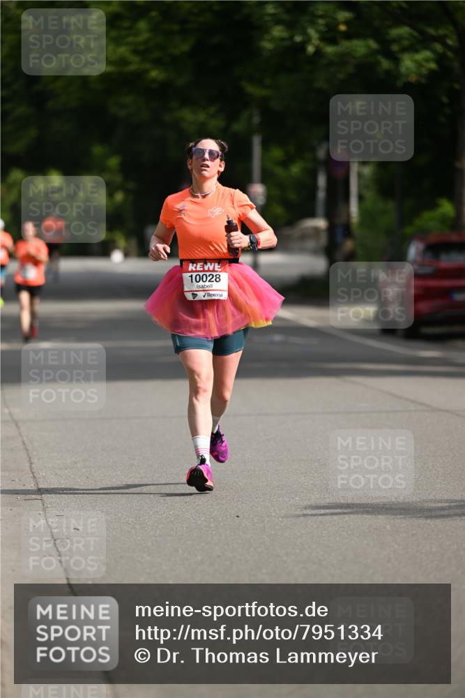 15.06.2025 - REWE Women's Run Dr. Thomas Lammeyer http://msf.ph/oto/7951334 15.06.2025 09:37:12 Laufen 10028 meine-sportfotos.de