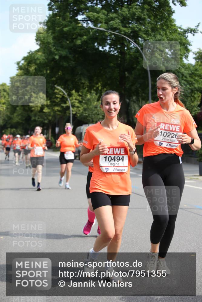 15.06.2025 - REWE Women's Run Jannik Wohlers http://msf.ph/oto/7951355 15.06.2025 09:50:45 Laufen 10494, 10226 meine-sportfotos.de