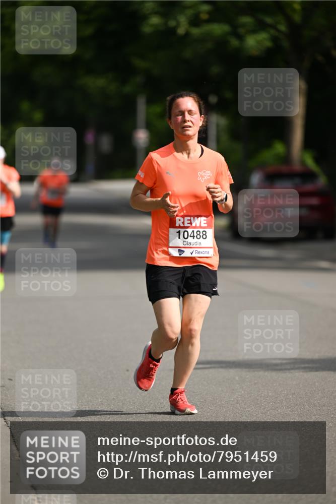 15.06.2025 - REWE Women's Run Dr. Thomas Lammeyer http://msf.ph/oto/7951459 15.06.2025 09:37:25 Laufen 10488 meine-sportfotos.de
