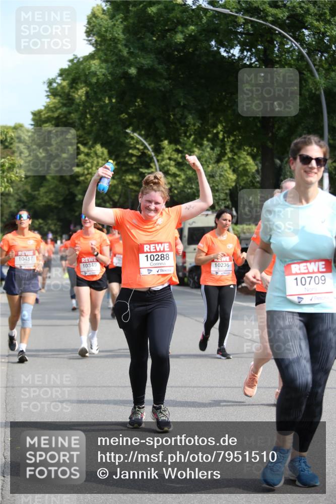 15.06.2025 - REWE Women's Run Jannik Wohlers http://msf.ph/oto/7951510 15.06.2025 09:50:58 Laufen 10457, 10288, 10349, 10236, 10709 meine-sportfotos.de