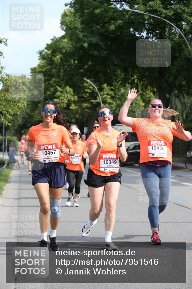 15.06.2025 - REWE Women's Run Jannik Wohlers http://msf.ph/oto/7951546 15.06.2025 09:51:00 Laufen 10457, 10634, 10349, 10430 meine-sportfotos.de