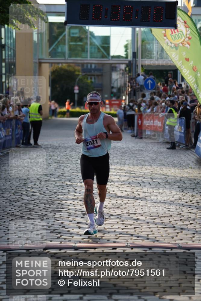 13.06.2025 - Holstenköstenlauf Felixshl http://msf.ph/oto/7951561 13.06.2025 19:38:09 Laufen 2021, 3168 meine-sportfotos.de