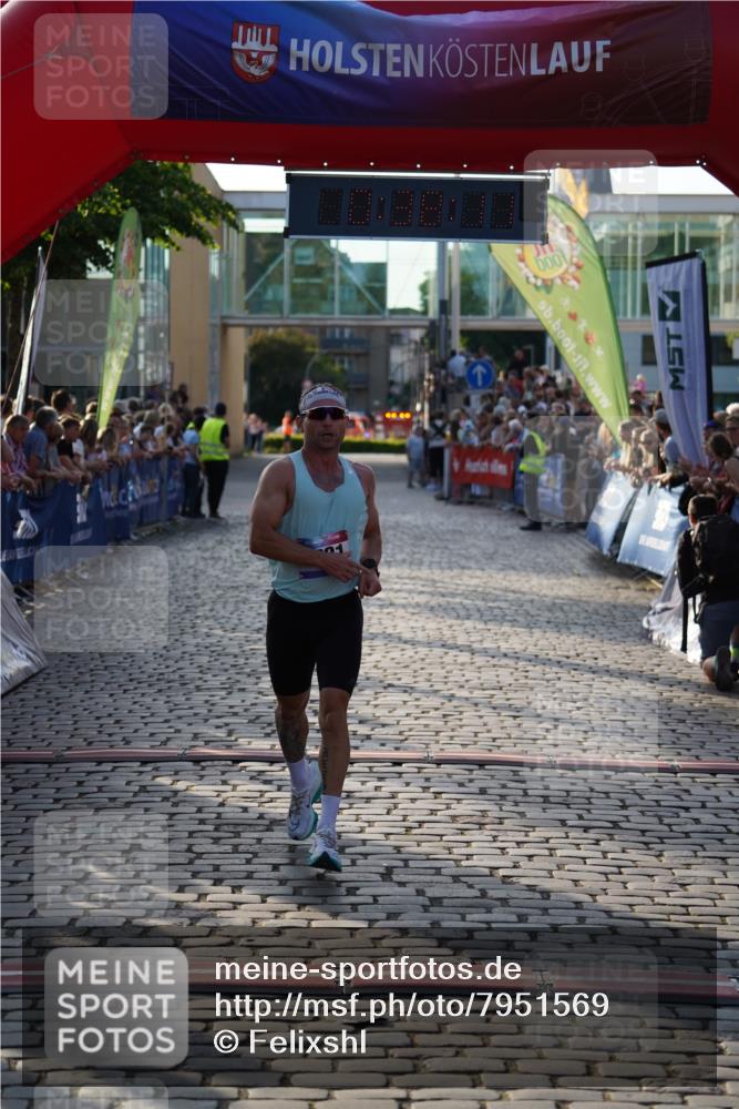 13.06.2025 - Holstenköstenlauf Felixshl http://msf.ph/oto/7951569 13.06.2025 19:38:11 Laufen 2021 meine-sportfotos.de