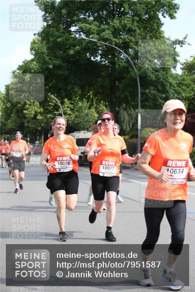 15.06.2025 - REWE Women's Run Jannik Wohlers http://msf.ph/oto/7951587 15.06.2025 09:51:04 Laufen 10035, 10078, 10077, 10634 meine-sportfotos.de