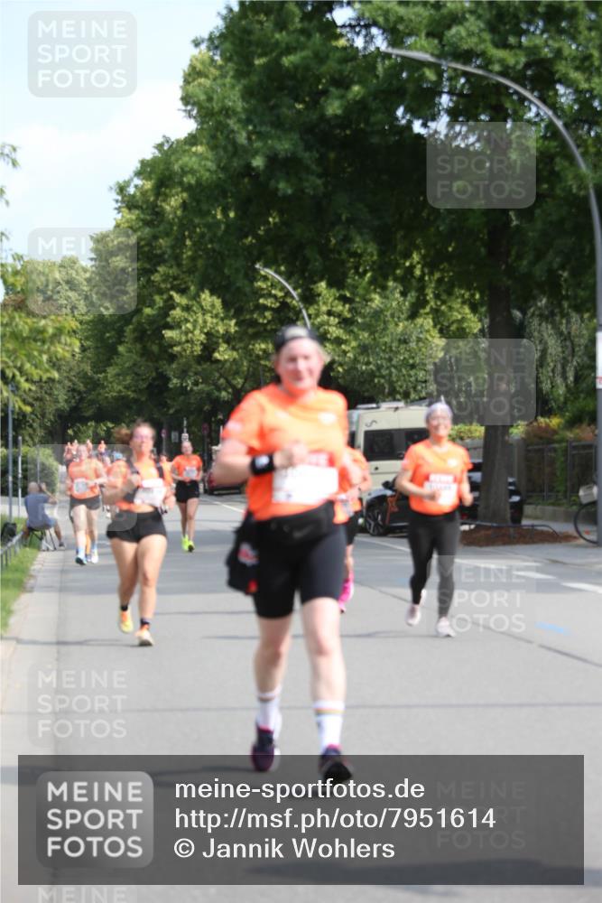 15.06.2025 - REWE Women's Run Jannik Wohlers http://msf.ph/oto/7951614 15.06.2025 09:51:07 Laufen  meine-sportfotos.de