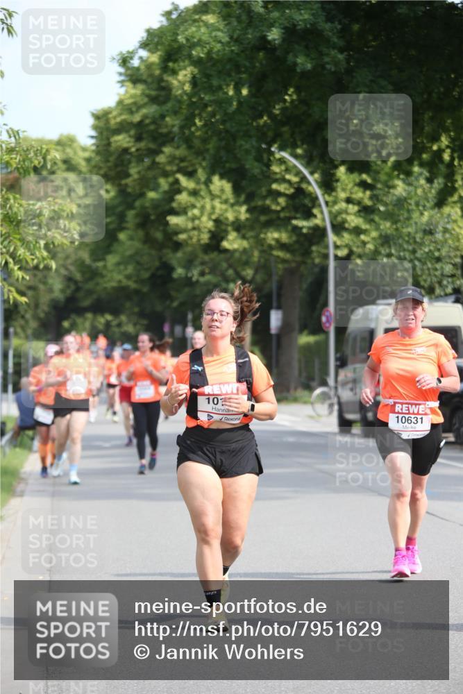 15.06.2025 - REWE Women's Run Jannik Wohlers http://msf.ph/oto/7951629 15.06.2025 09:51:09 Laufen 10, 10631 meine-sportfotos.de