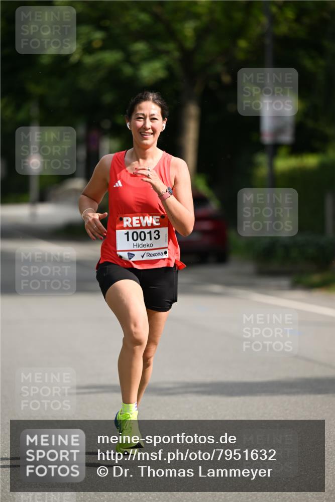 15.06.2025 - REWE Women's Run Dr. Thomas Lammeyer http://msf.ph/oto/7951632 15.06.2025 09:37:42 Laufen 10013 meine-sportfotos.de