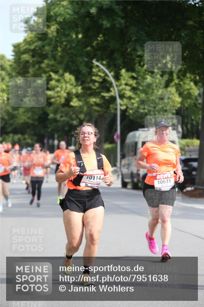 15.06.2025 - REWE Women's Run Jannik Wohlers http://msf.ph/oto/7951638 15.06.2025 09:51:09 Laufen 10114, 10631 meine-sportfotos.de