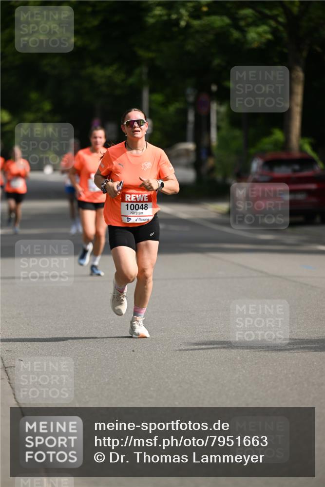 15.06.2025 - REWE Women's Run Dr. Thomas Lammeyer http://msf.ph/oto/7951663 15.06.2025 09:38:00 Laufen 10048 meine-sportfotos.de