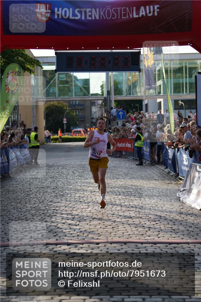 13.06.2025 - Holstenköstenlauf Felixshl http://msf.ph/oto/7951673 13.06.2025 19:38:29 Laufen 3218 meine-sportfotos.de