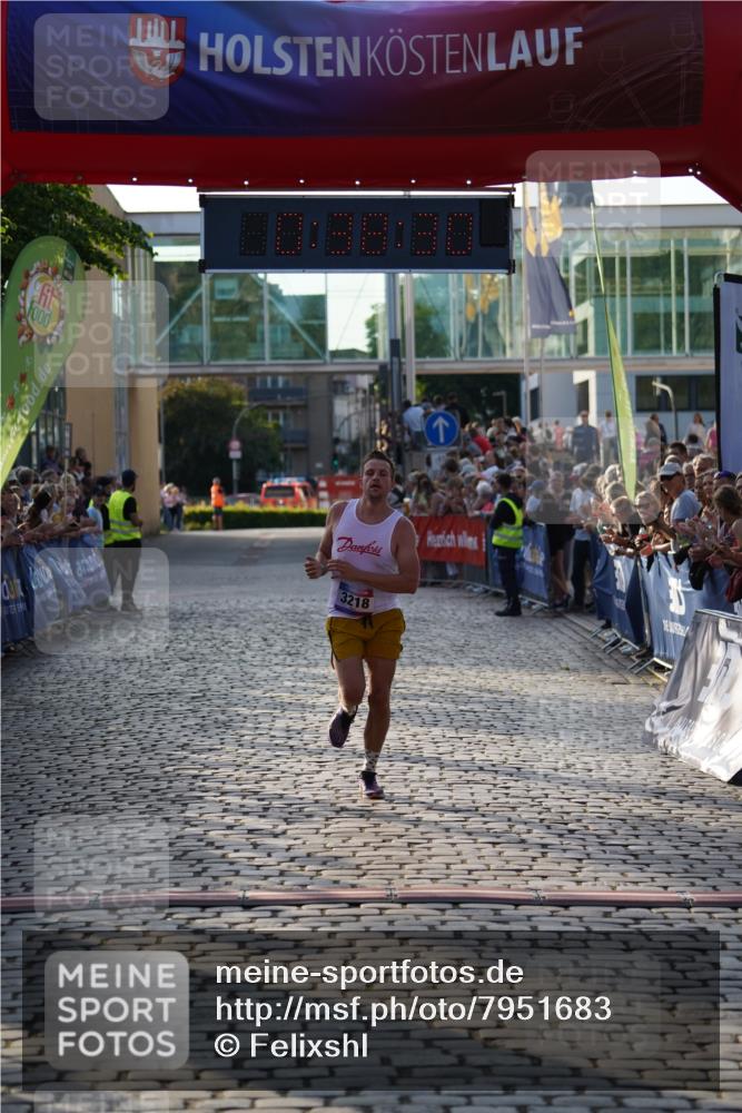 13.06.2025 - Holstenköstenlauf Felixshl http://msf.ph/oto/7951683 13.06.2025 19:38:30 Laufen 3218 meine-sportfotos.de
