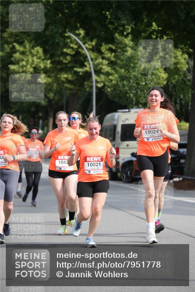 15.06.2025 - REWE Women's Run Jannik Wohlers http://msf.ph/oto/7951778 15.06.2025 09:51:25 Laufen 1042, 10021, 10024 meine-sportfotos.de