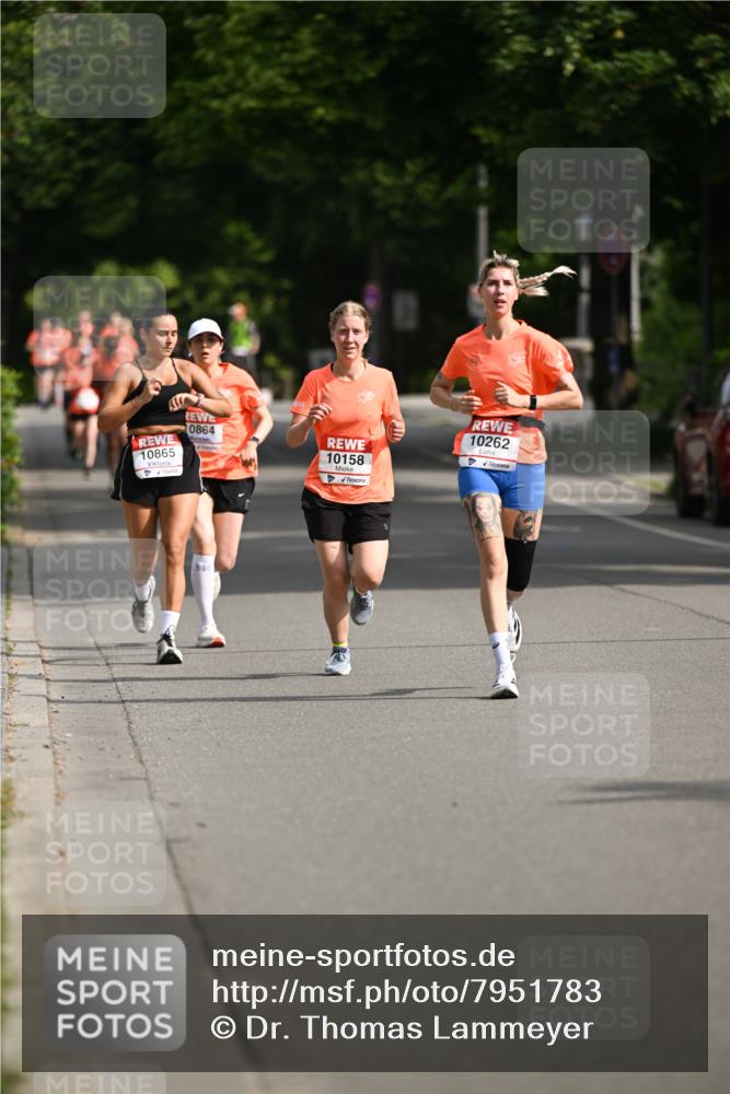 15.06.2025 - REWE Women's Run Dr. Thomas Lammeyer http://msf.ph/oto/7951783 15.06.2025 09:38:07 Laufen 0864, 10865, 10158, 10262 meine-sportfotos.de
