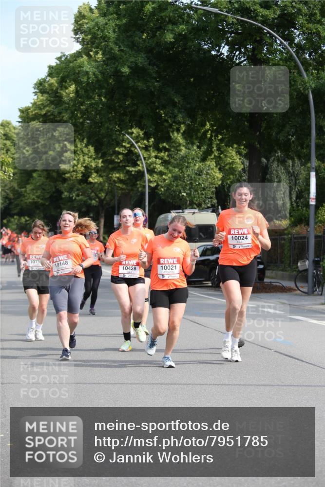 15.06.2025 - REWE Women's Run Jannik Wohlers http://msf.ph/oto/7951785 15.06.2025 09:51:26 Laufen 1071, 4, 10148, 35, 10428, 10021, 10024 meine-sportfotos.de