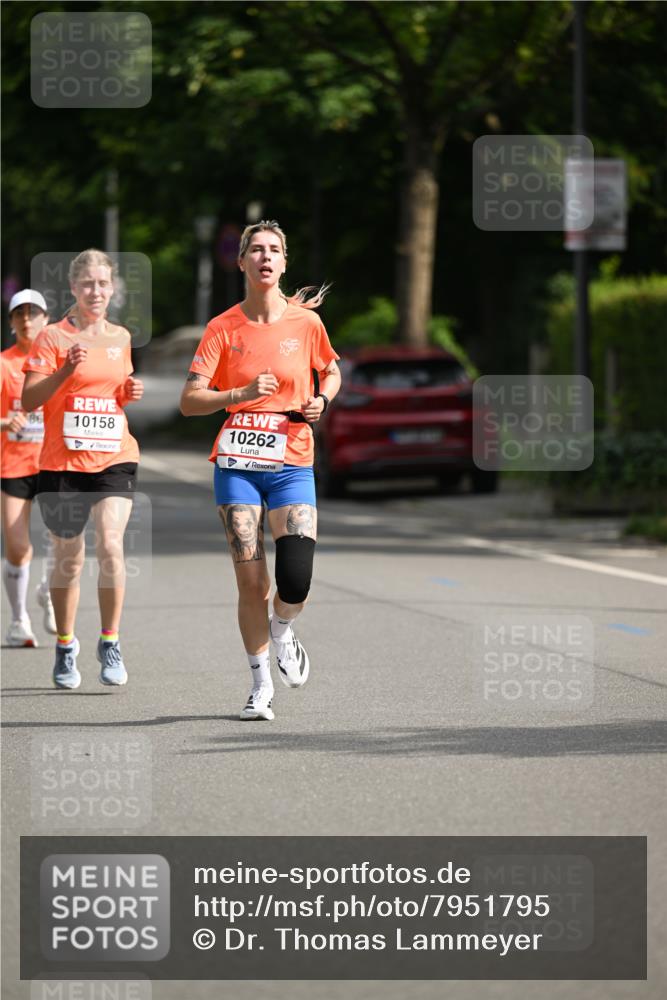 15.06.2025 - REWE Women's Run Dr. Thomas Lammeyer http://msf.ph/oto/7951795 15.06.2025 09:38:09 Laufen 10158, 10262 meine-sportfotos.de