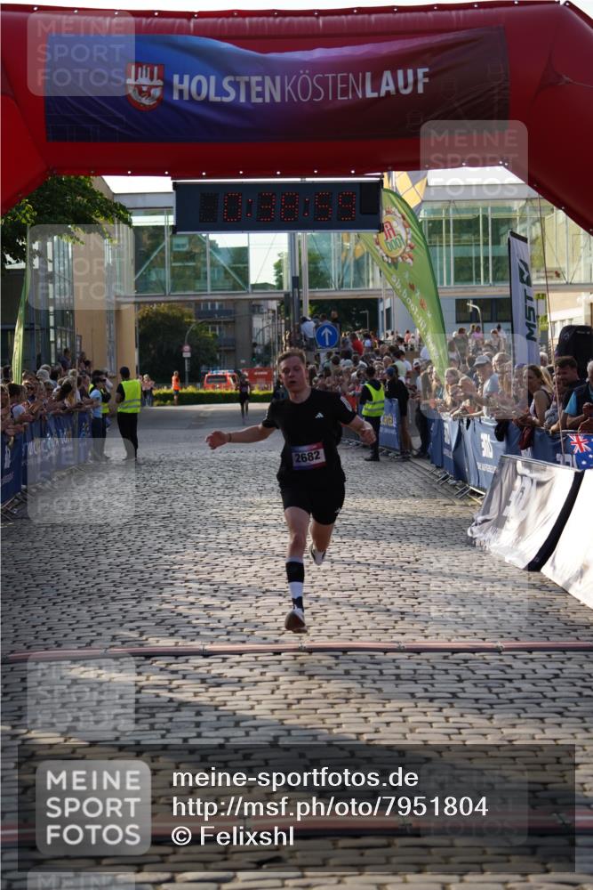 13.06.2025 - Holstenköstenlauf Felixshl http://msf.ph/oto/7951804 13.06.2025 19:38:59 Laufen 2682 meine-sportfotos.de