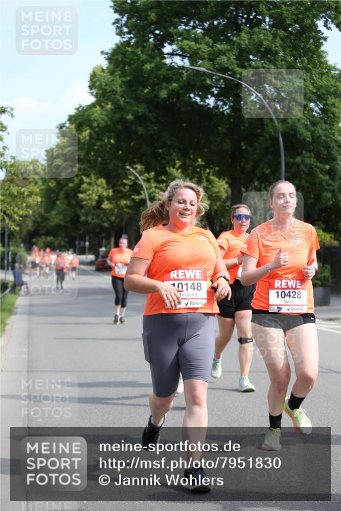 15.06.2025 - REWE Women's Run Jannik Wohlers http://msf.ph/oto/7951830 15.06.2025 09:51:29 Laufen 10148, 10428 meine-sportfotos.de